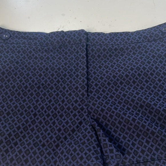 Maurice’s Sz 11/12 Black White Diamond Patterned Formal/Professional Shorts - Picture 4 of 6